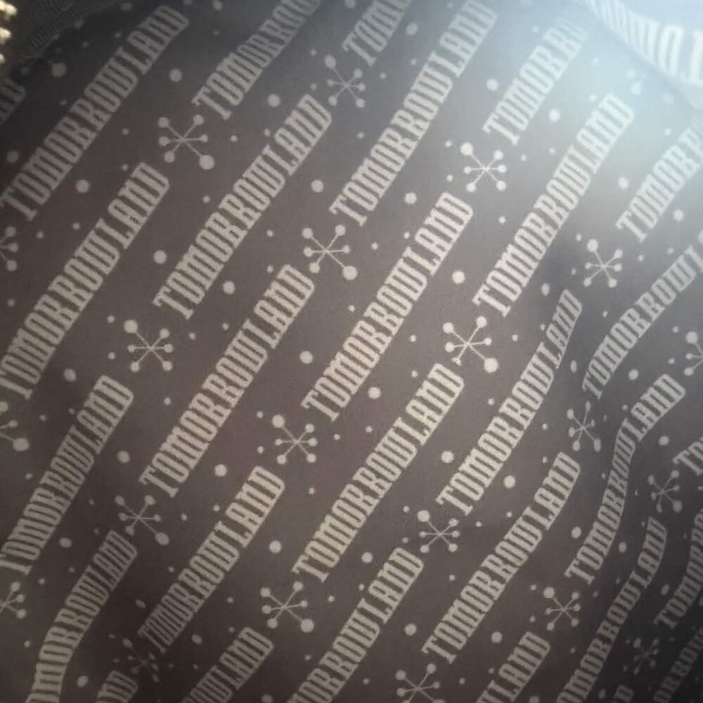 NWT/USED Disneyland's Tomorrrowland Bundle - Picture 10 of 11